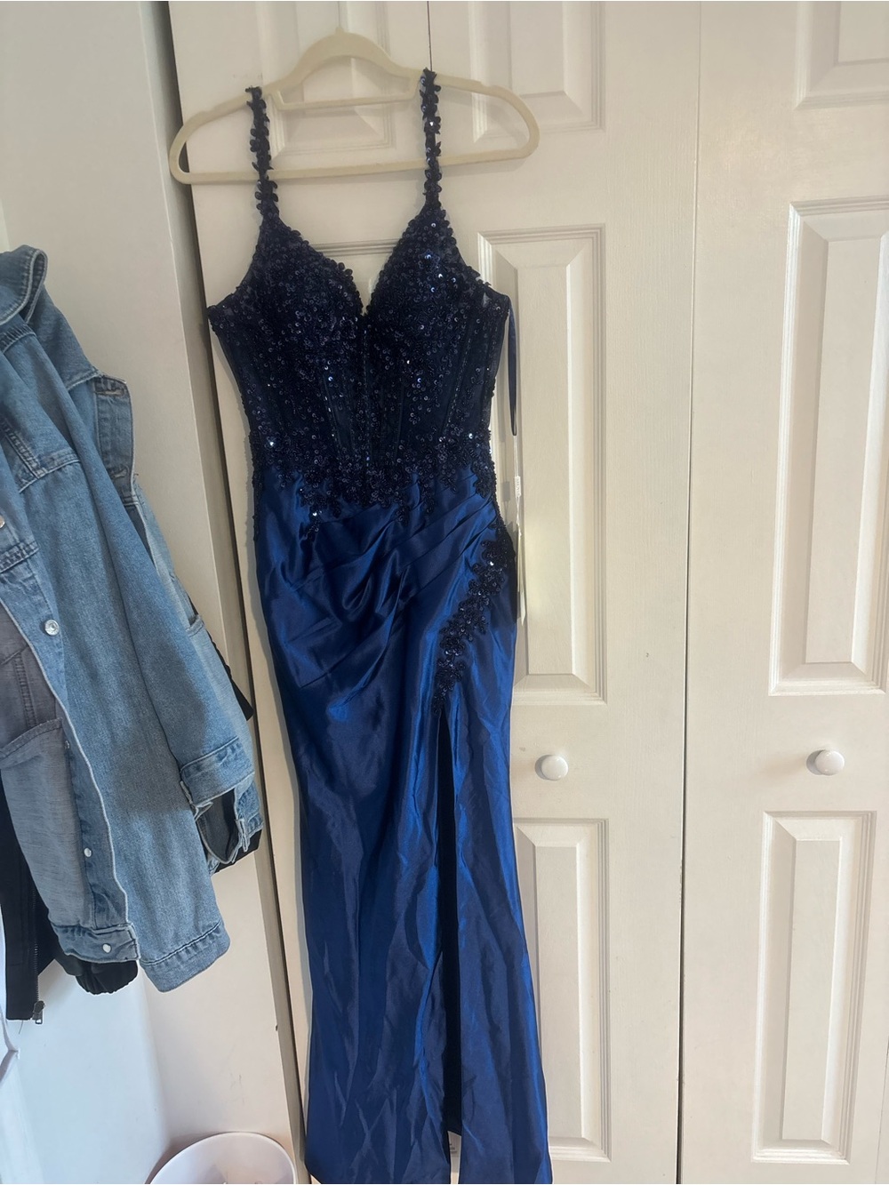 Elegant Navy Beaded Spaghetti-Strap Prom Dress
